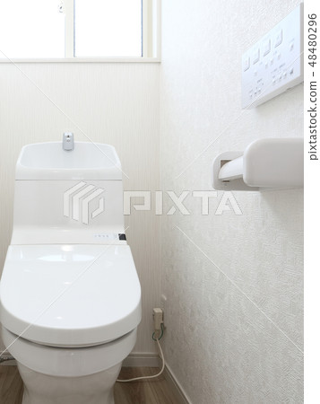 新建的住宅廁所形象 48480296
