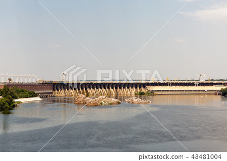 Dnieper River and hydroelectric power plant 48481004