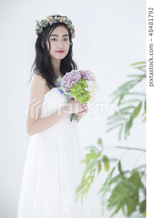 Bridal image 48481792
