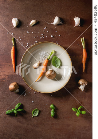Kitchen herbs and carrots Kitchen herbs and carrots 48482696