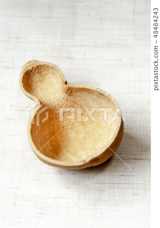 Gourd Gourd 48484243