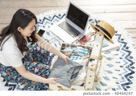 女性生活方式旅行 48484297