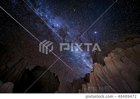 Cathedral Gorge, Nevada, USA Cathedral Gorge, Nevada, USA 48489472