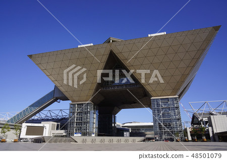 東京Big Sight正門 48501079