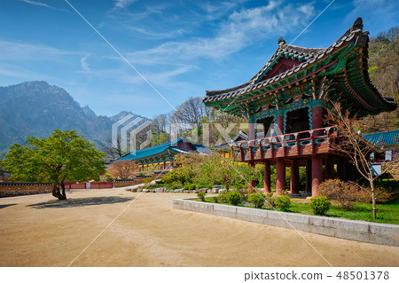 Sinheungsa temple in Seoraksan National Park, Seoraksan, South Korea 48501378