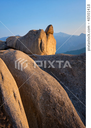 View from Ulsanbawi rock peak on sunset. Seoraksan National Park, South Corea 48501418
