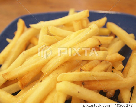French Fries 48503278