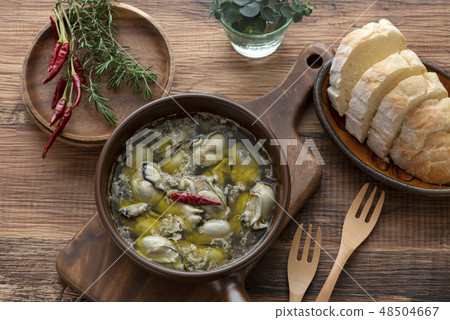 Oyster's ahijyo ache Oyster's ahijyo ache 48504667