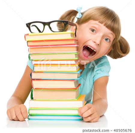 Little girl with books Little girl with books 48505676