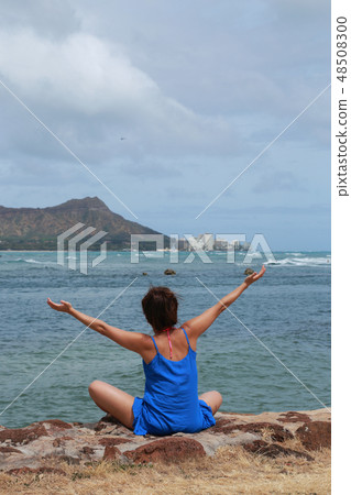 夏威夷旅行女孩旅行圖像 夏威夷旅行女孩旅行圖像 48508300