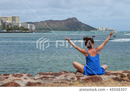 夏威夷旅行女孩旅行圖像 夏威夷旅行女孩旅行圖像 48508307