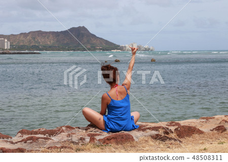 夏威夷旅行女孩旅行圖像 夏威夷旅行女孩旅行圖像 48508311