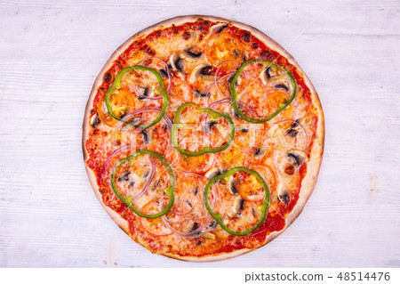 Paprika, mushrooms and tomatoes pizza Paprika, mushrooms and tomatoes pizza 48514476