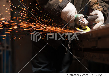 Man s Hand Forge Solder Forged Product Connection 48515485