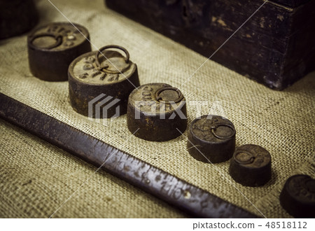 Old scale weights Old scale weights 48518112
