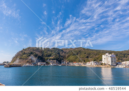 The streets seen from the port of Mihoseki-Harbor embankment 48519544