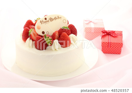 Birthday cake Birthday cake 48520357
