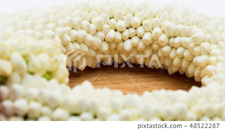 Many Malai off white rak flower in round blossom 48522287