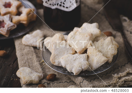 Homemade christmas cookies vintage style 48528003