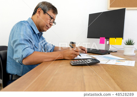 Senior person work for graphic design 48528289