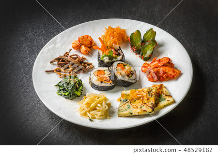 Typical Korean food typical Korean foods Typical Korean food typical Korean foods 48529182