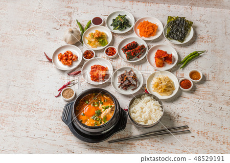 Typical Korean food typical Korean foods Typical Korean food typical Korean foods 48529191