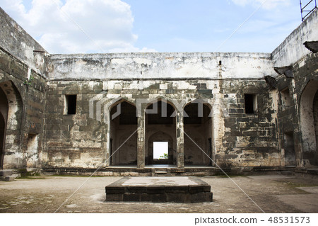Daulatabad Deogiri fort wall, Aurangabad, India 48531573