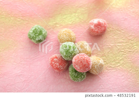 Various flower viewing dumplings with pink background 48532191