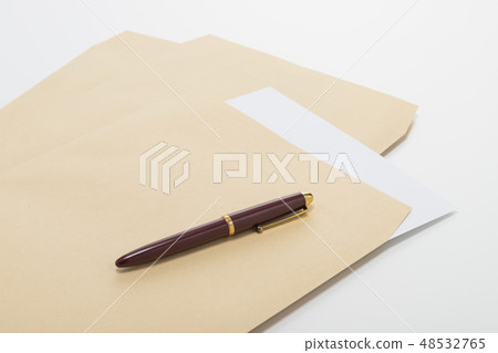 Envelope 48532765