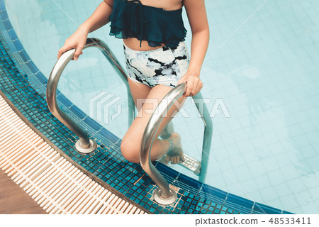 Portrait Close-up of Beautiful Woman Relaxing Portrait Close-up of Beautiful Woman Relaxing 48533411