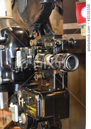 A projector used in the movie theater of Ikuno choppootigoya Showa A projector used in the movie theater of Ikuno choppootigoya Showa 48538108