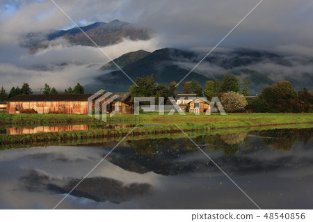 安曇野早上2 48540856