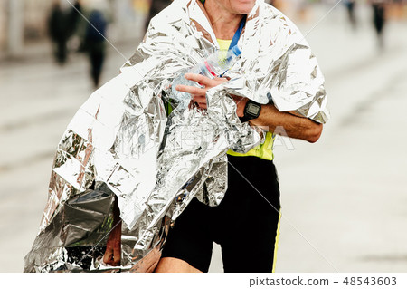 man athlete runner 48543603