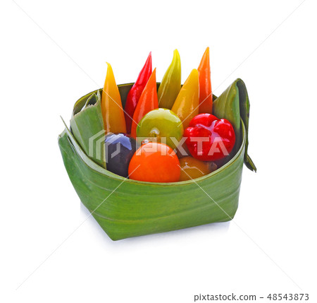 Kanom look choup thai on white background 48543873