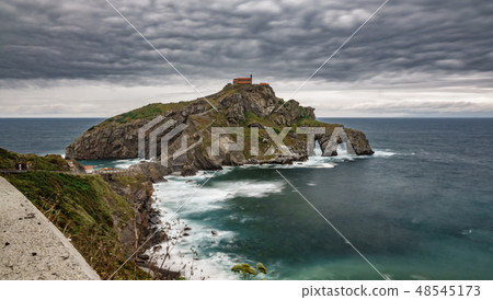 Dramatic long exposure over San Juan de Gaztelugatxe 48545173