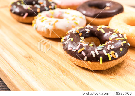 Donuts on a white background.甜甜圈,甜點,點心,下午茶,cake Donuts on a white background.甜甜圈,甜點,點心,下午茶,cake 48553706
