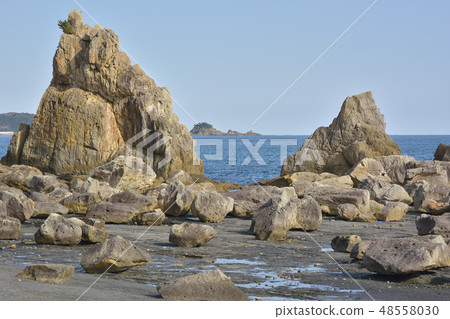 Hashima Rock Wakayama 48558030