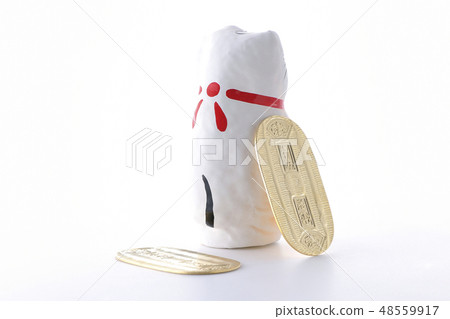 感到失去了心 感到失去了心 48559917