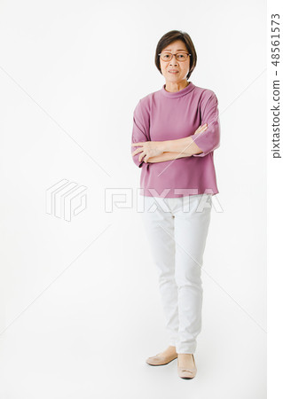 Asian woman in casual dress Asian woman in casual dress 48561573