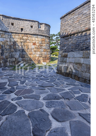 Onong，Changryon-moon，Suwon Hwaseong，Suwon，Gyeonggi-do 48563294