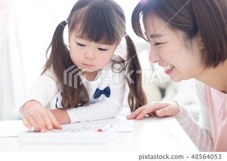 Family drawing 48564053