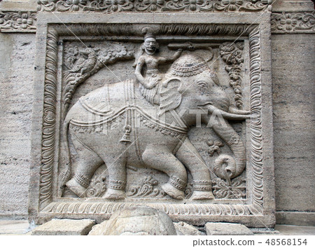 Bas-relief with elephant, Sri Dalada Maligawa, K 48568154