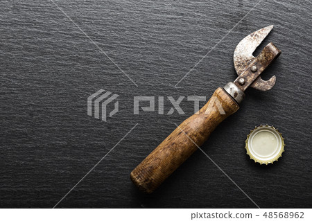 beer cap and opener 48568962