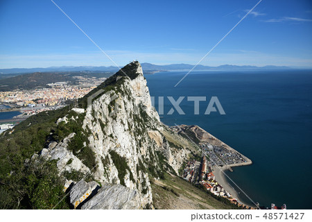 Gibraltar 48571427