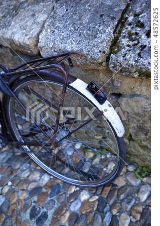 Bike Bike 48572625