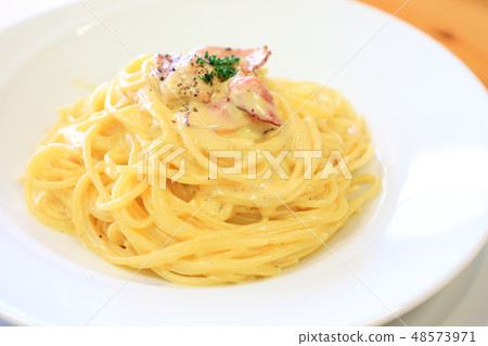 美味的carbonara 48573971