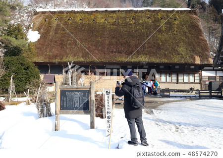 Shirakawago Wada family (Shirakawa village, Ohno-gun, Gifu prefecture) 48574270