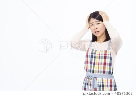 Housewife in her 30s 48575302