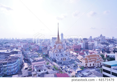 The golden Buddha temple of Bangkok, Thailand "Wat Trimit" and its surroundings 48575479