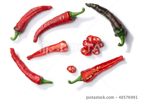 Kashmiri mirch peppers c. annuum, paths, top 48576991